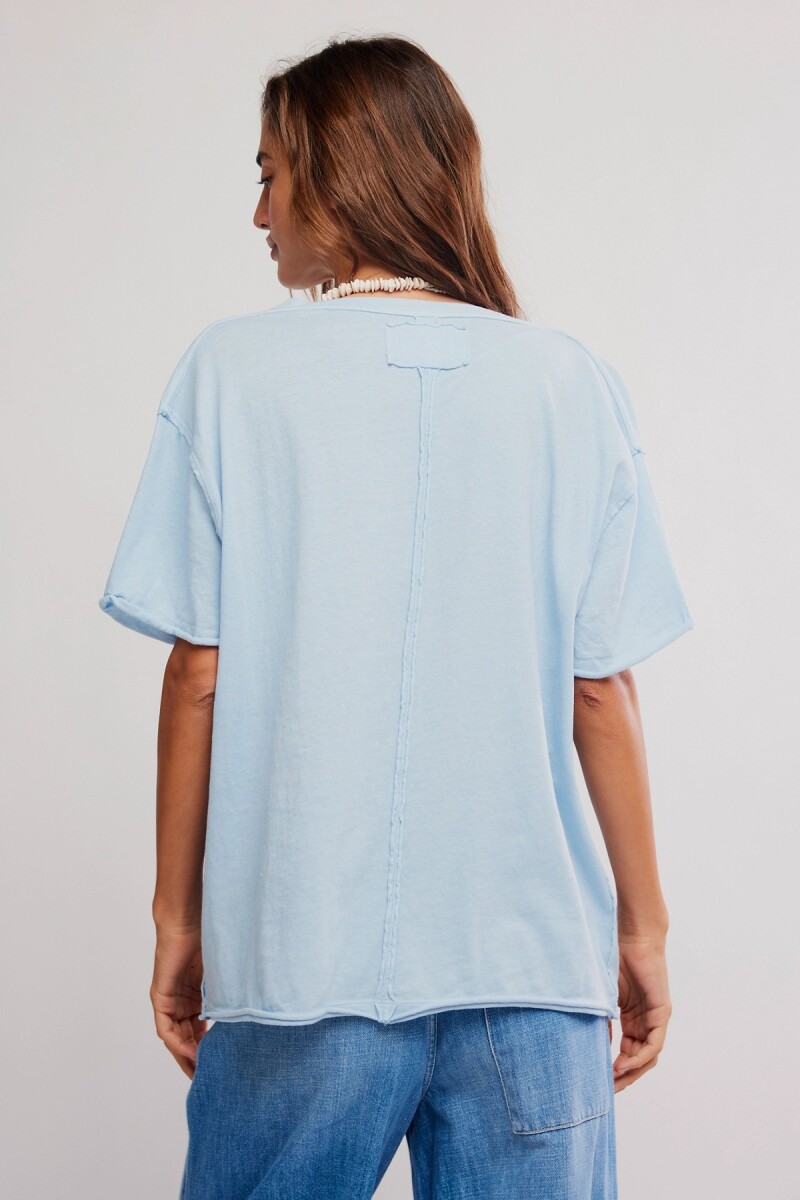 REMERA NINA V Multicolor