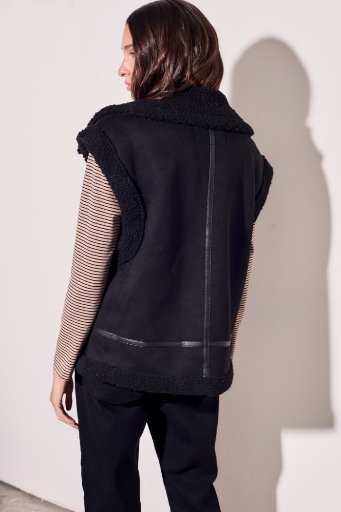 Chaleco Gamulan Negro