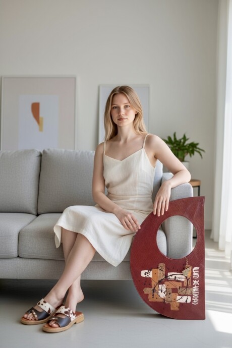 Cartera MOON Cuero Crocco Con Arte Cartera MOON Cuero Crocco Con Arte