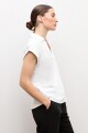 Remera cuello polo blanco