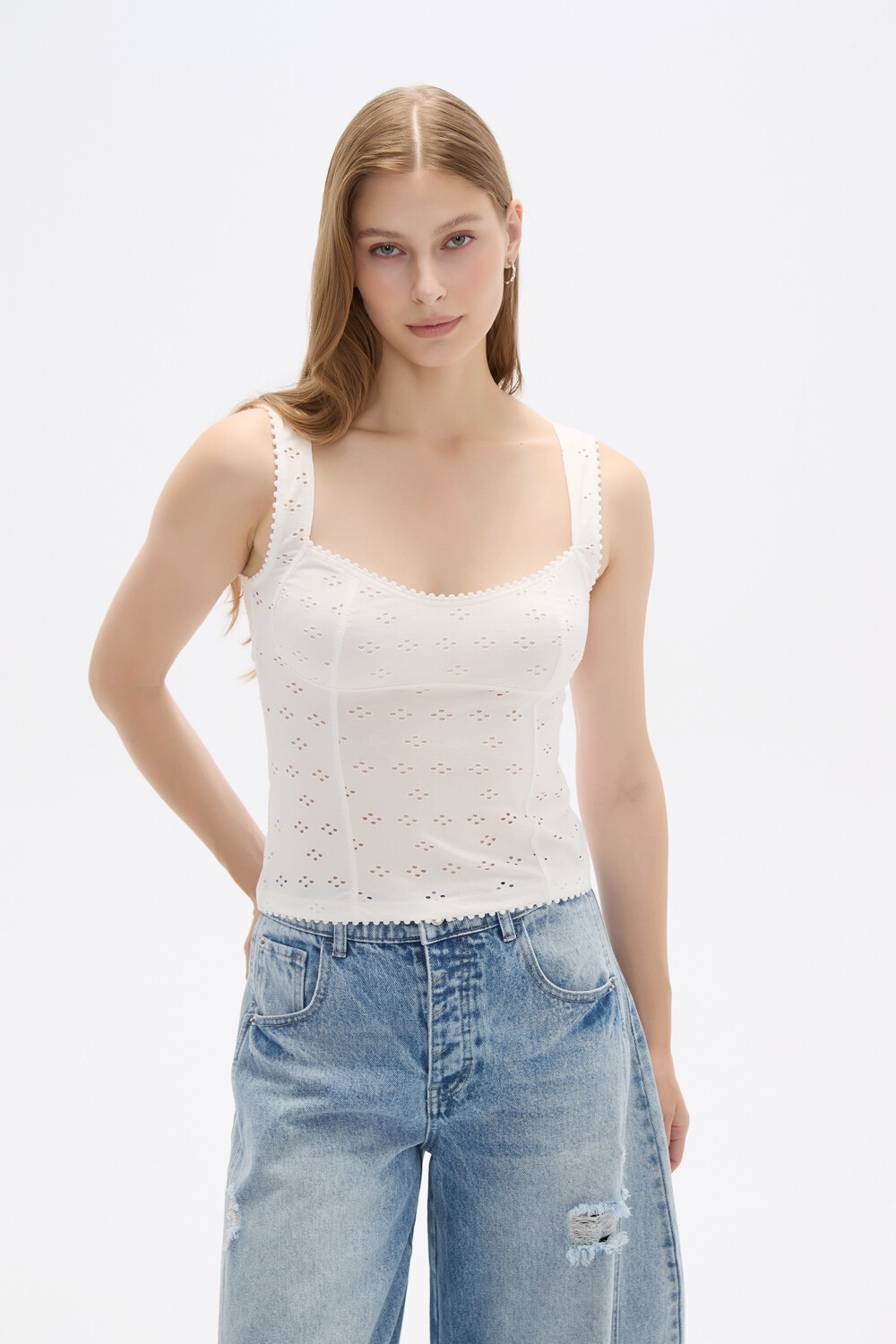 Tops Riala Marfil / Off White