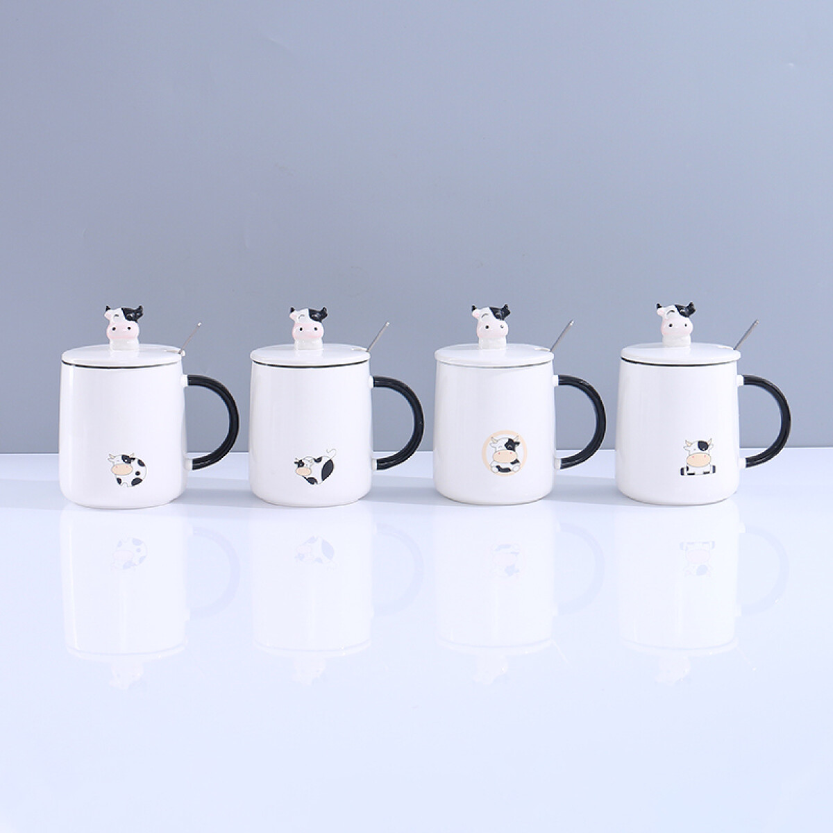 Taza De Cerámica Vaquita - Con Tapa Y Cucharita - 370ml - Unica 