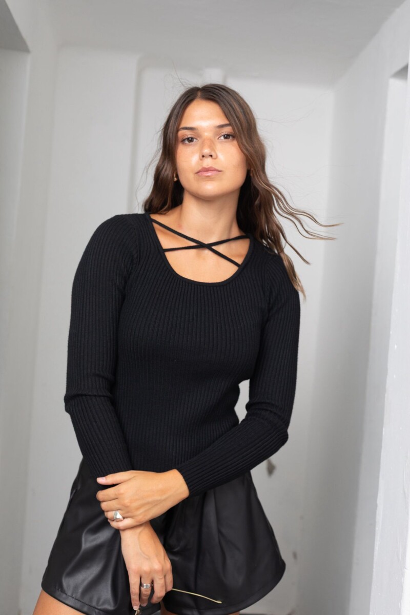 Polera Mia - negra 