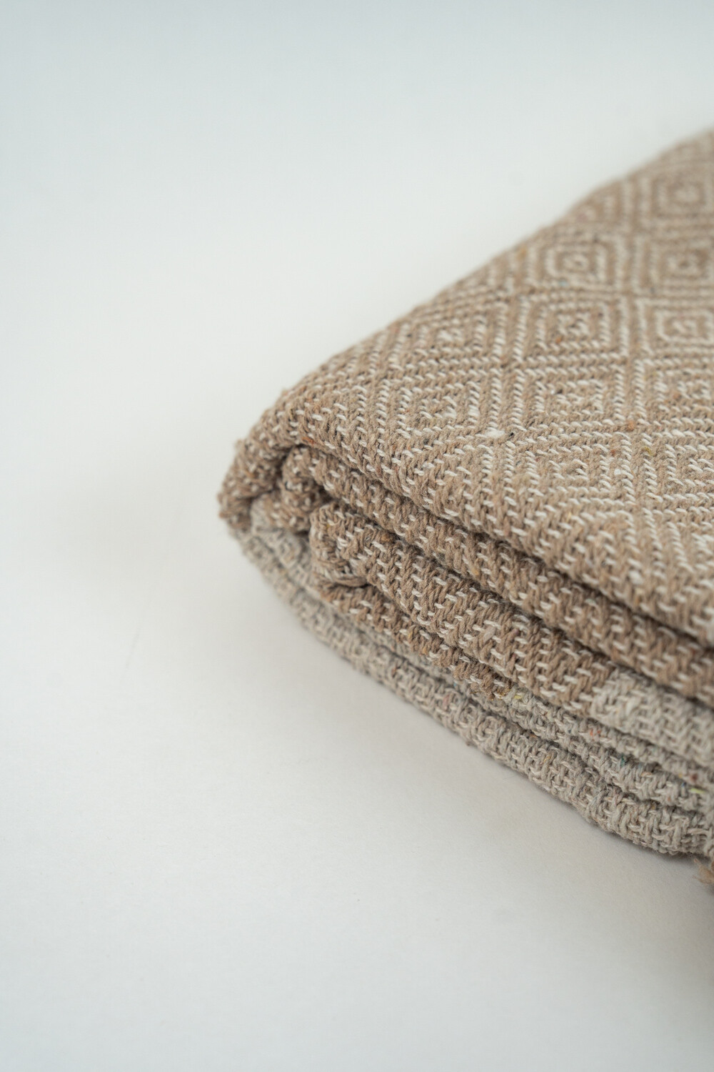 Manta Borlas Beige