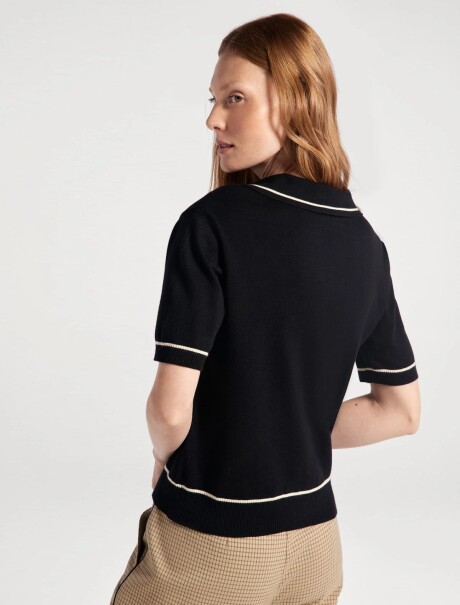 POLO MANGA CORTA EN TEJIDO DE PUNTO NEGRO