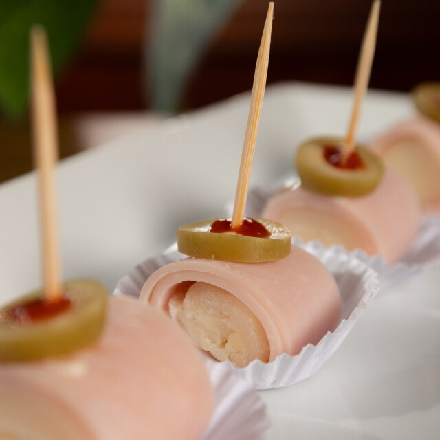 Arrollado de Jamón con Palmitos x6 Arrollado de Jamón con Palmitos x6
