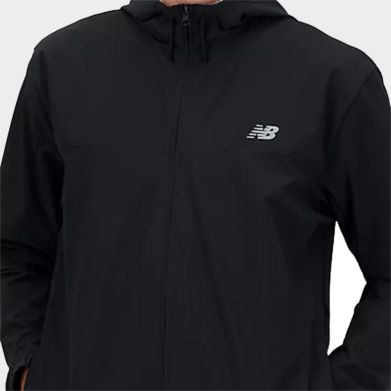 Campera New Balance Woven Full Zip Negro