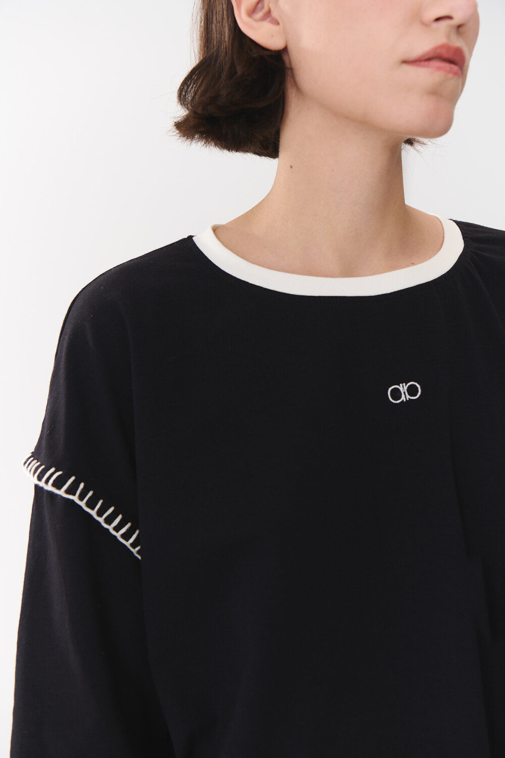 Remera Gear Negro