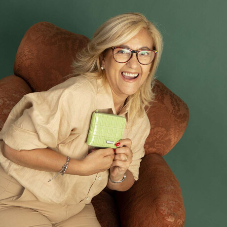 Billetera Candela Croco Manzana Verde