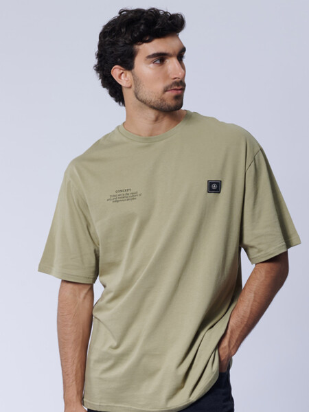 Remera oversize Parche Verde