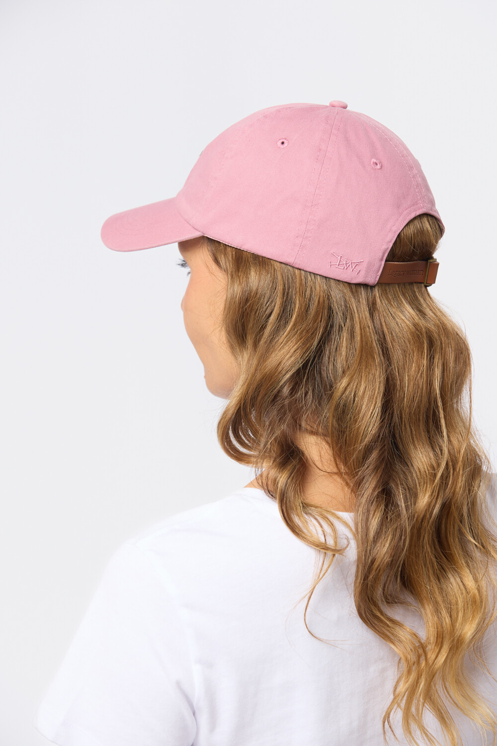 GORRO CON VISERA DE LONA Rosado