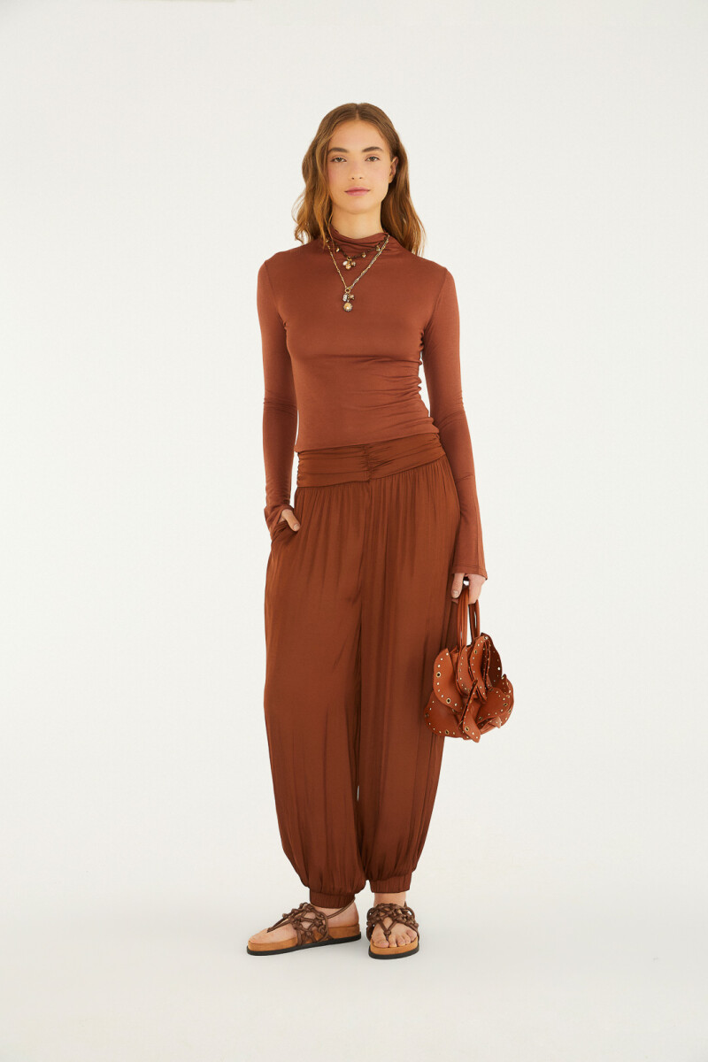 PANTALON RELAXED Terracota