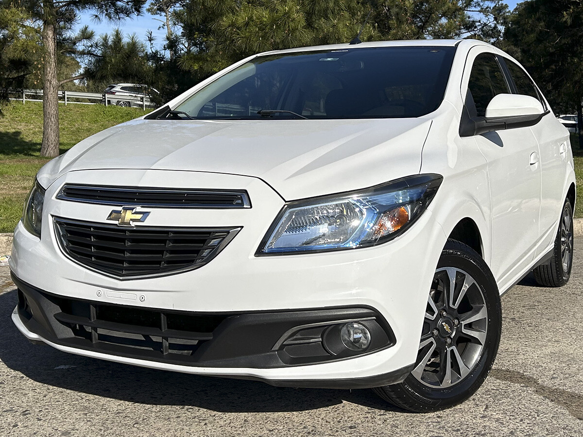 Chevrolet Onix LTZ 1.4 EXCELENTE ESTADO! |Permuta / Financia Chevrolet Onix LTZ 1.4 EXCELENTE ESTADO! |Permuta / Financia
