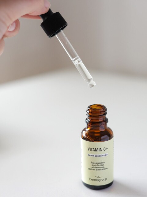 Vitamin C + - Iluminadora y Antioxidante Vitamin C + - Iluminadora y Antioxidante