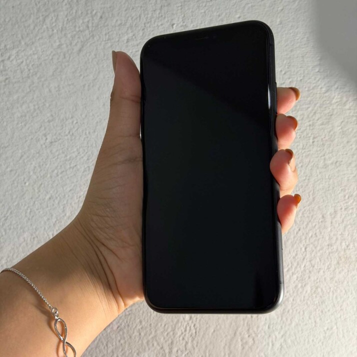 iPhone 11 128GB - Black iPhone 11 128GB - Black