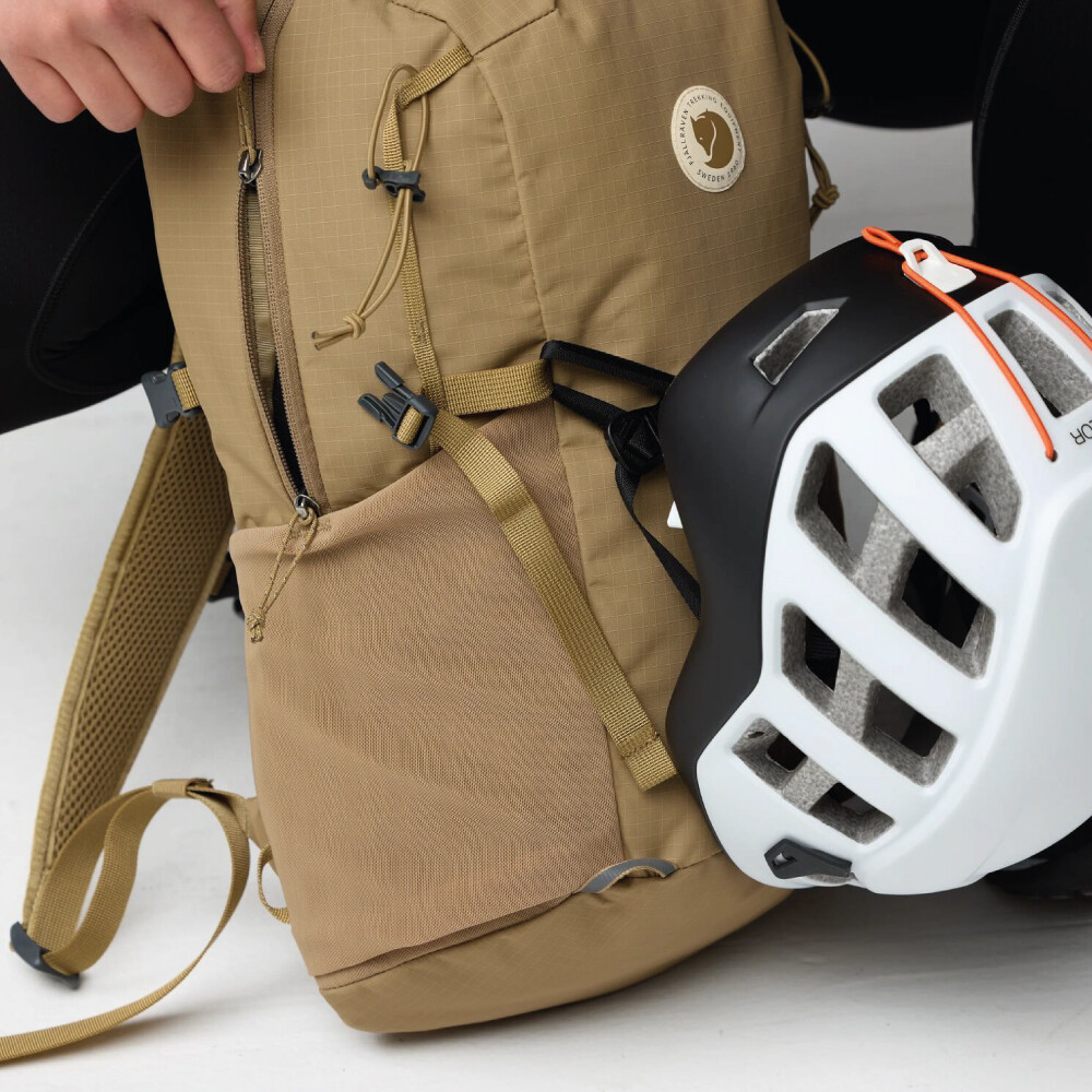Abisko Softpack 16 - Unisex Clay