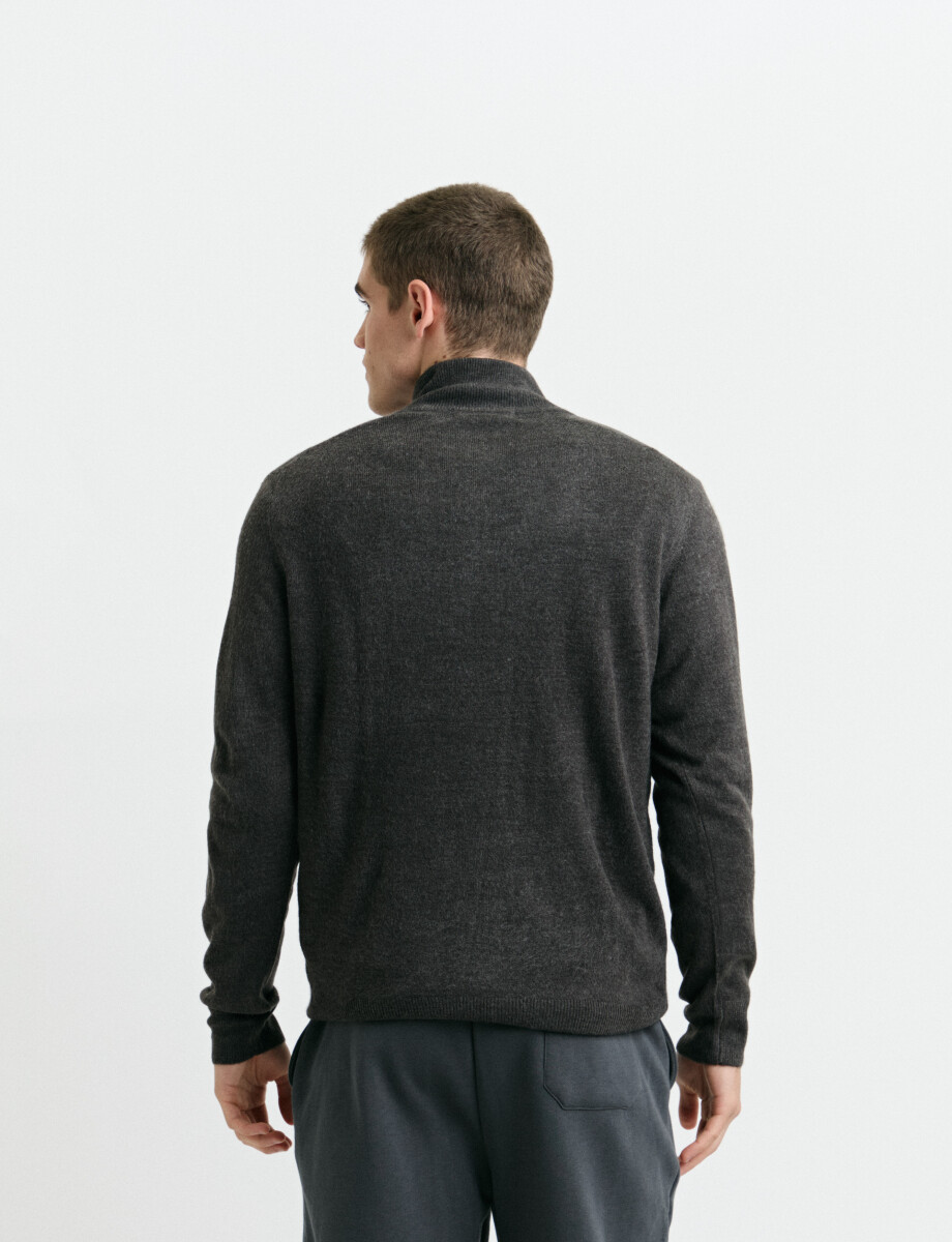 470415 REMERA HARRINGTON LABEL Gris Oscuro Melange