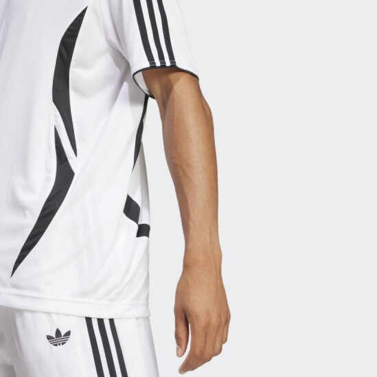 Remera Adidas Adicolor Teamgeist Blanco