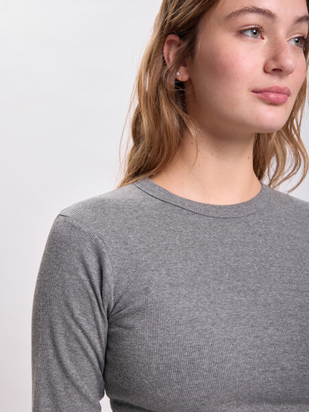 Remera rib Gris