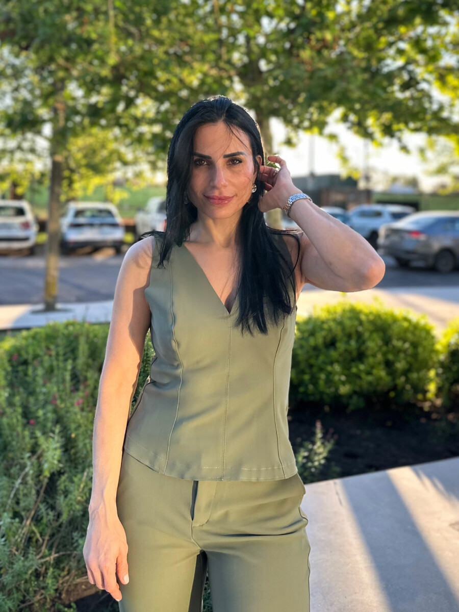 Musculosa Myla - Verde Militar 