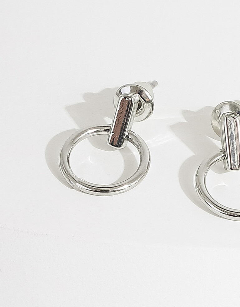 Aros Pasantes Re Isa Aros Con Anillo En Metal Reciclado - Plateado Rodio