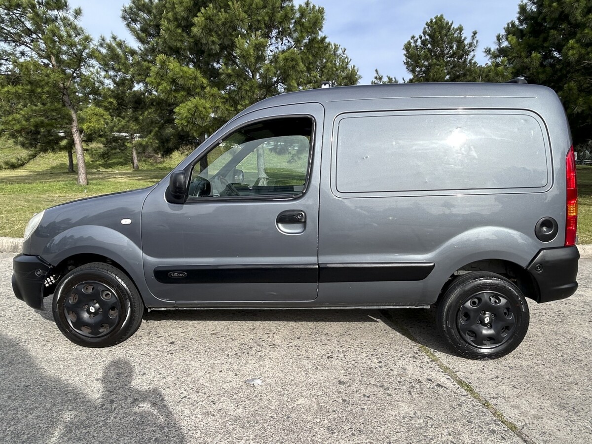 Renault Kangoo 2014 EXCELENTE ESTADO! | Permuta / Financia Renault Kangoo 2014 EXCELENTE ESTADO! | Permuta / Financia