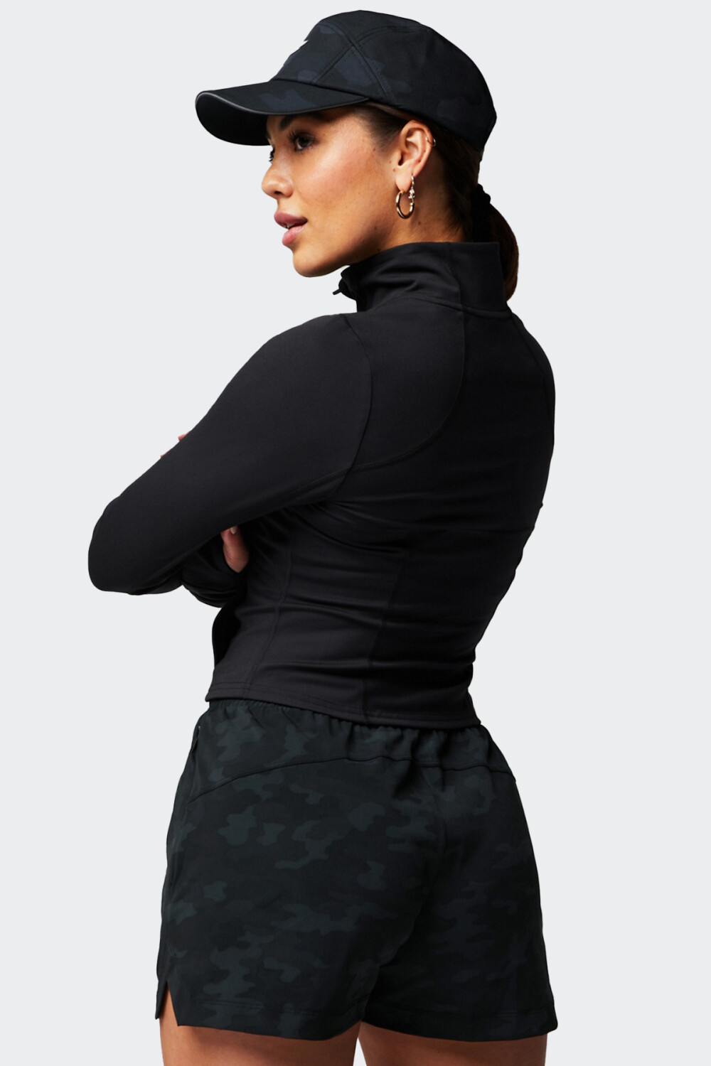 Campera Fabletics Perfect Storm Cropped Negro
