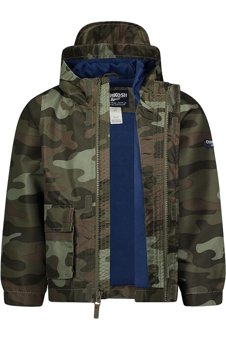 Campera resistente al agua, diseño camo. Talles 4T-7 Sin color