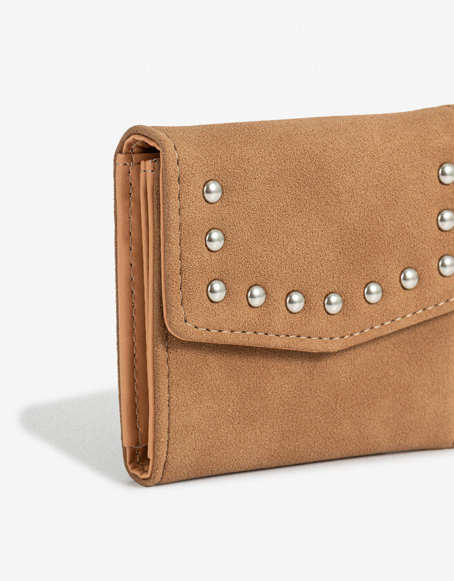 Monederos Boho Monedero Con Tachitas - Marron Beige