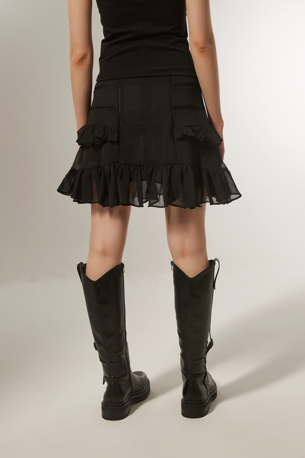 Falda Momet Negro