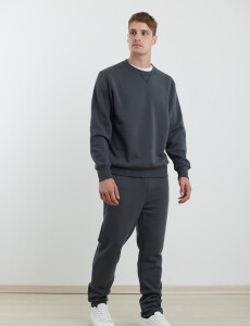 080918 PANTALON HARRY Gris Oscuro