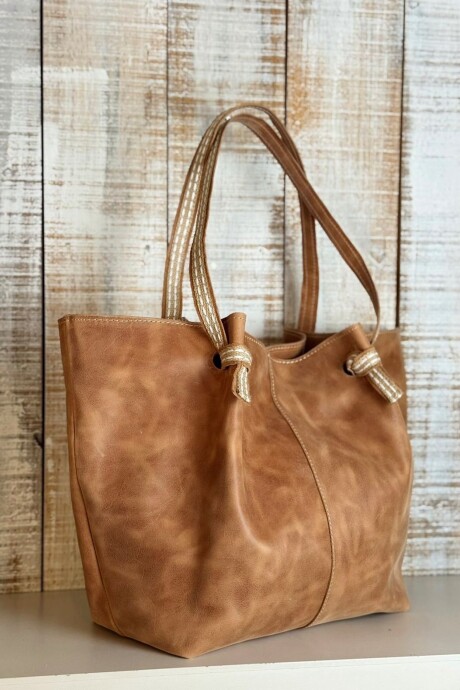 Josephine Suela Nápoles