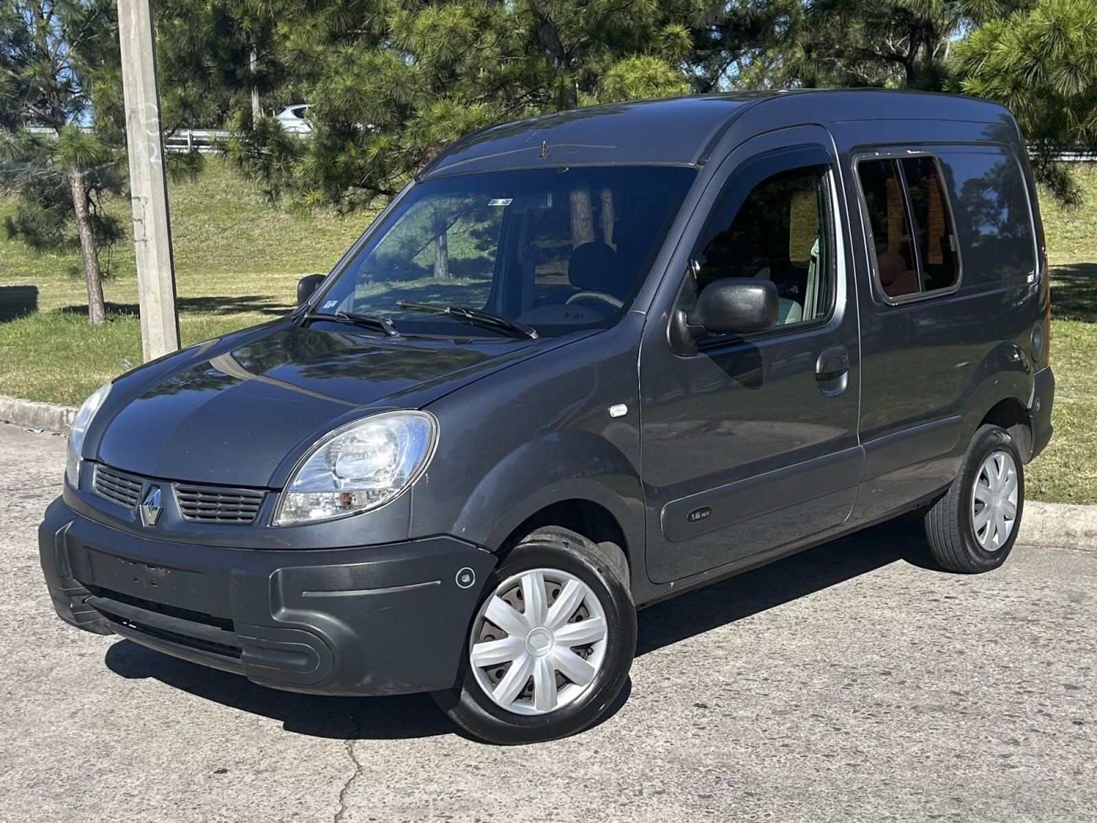 Renault Kangoo 1.6 EXCELENTE ESTADO! | Permuta / Financia 