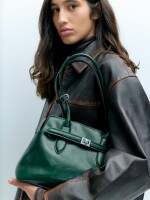 Bolso Tote Con Cinturón verde