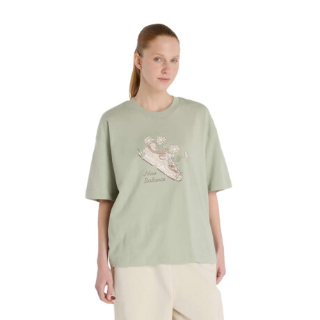 Remera New Balance Flower Shoe Verde