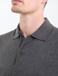 520857 REMERA FERAUD Gris Oscuro