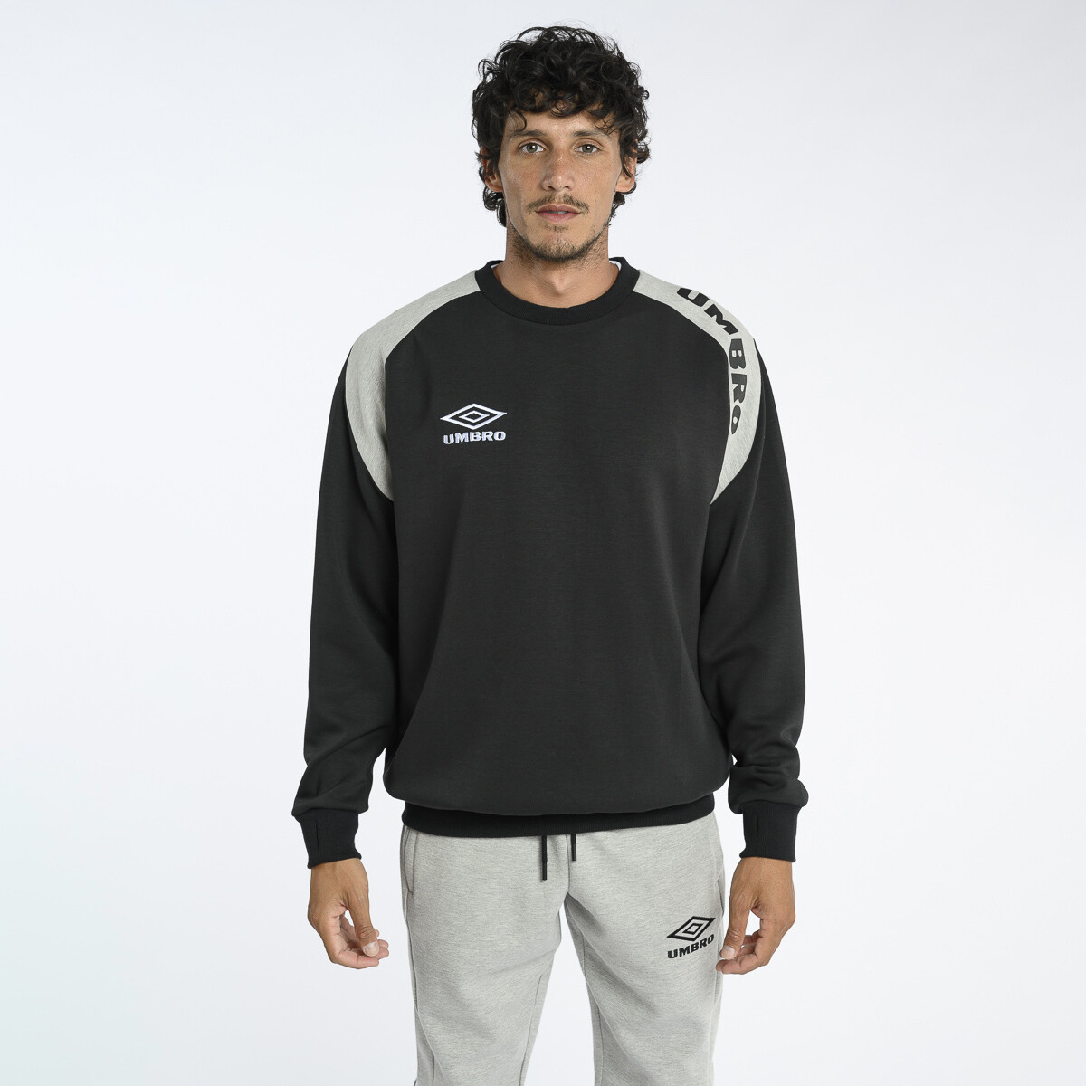 Buzo Crepúsculo Umbro Hombre - 25m 