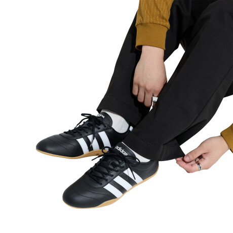 Championes adidas Grand Court Lo Black