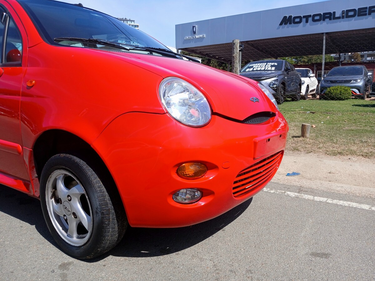 Chery QQ3 1.1 EXCELENTE ESTADO! | Permuta / Financia Chery QQ3 1.1 EXCELENTE ESTADO! | Permuta / Financia