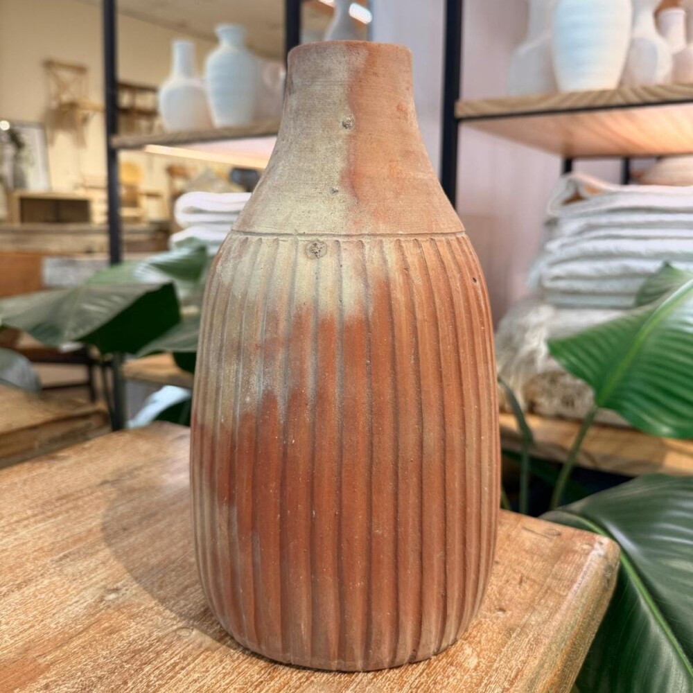 Botella de arcilla de la India Botella de arcilla de la India