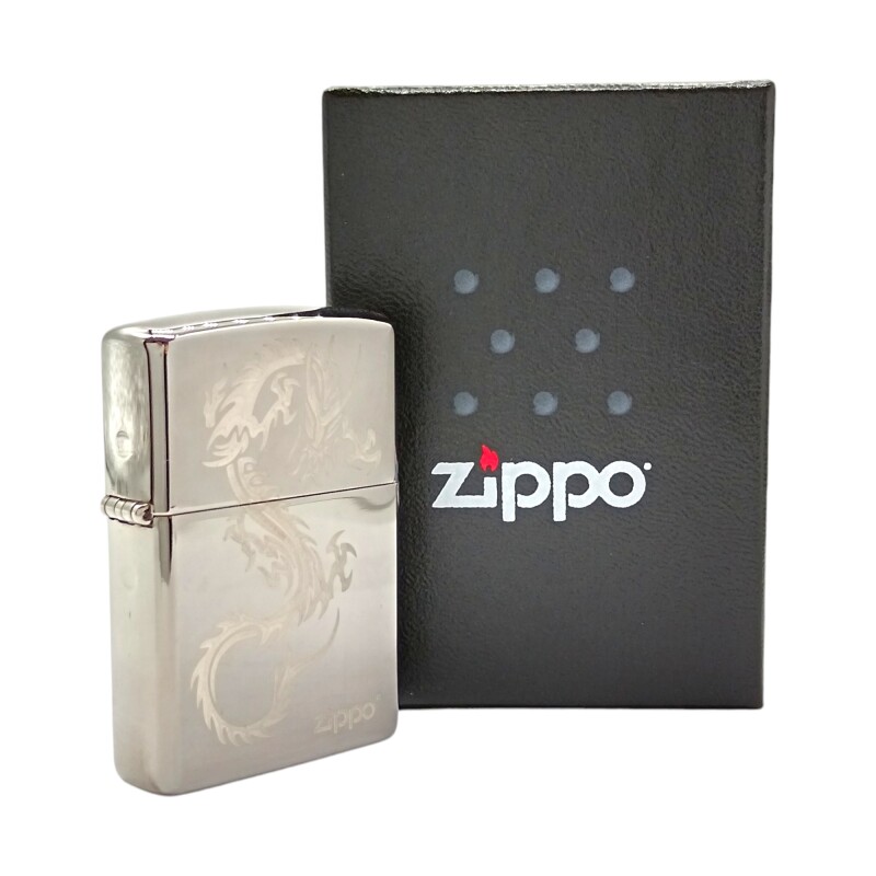 Encendedor ZIPPO 49030 Chinese Dragon Design - ZP490337 plateadouniforme
