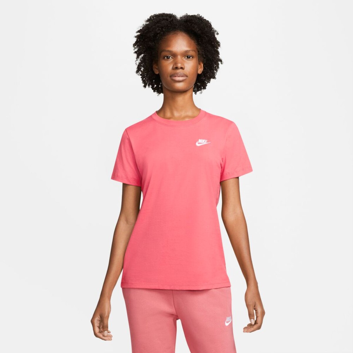 Remera Nike Moda Dama Club Tee - S/C 