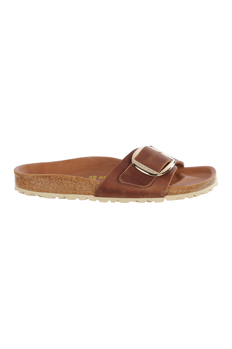 Sandalia Madrid Big Buckle Oiled Leather - Estrecho Cognac
