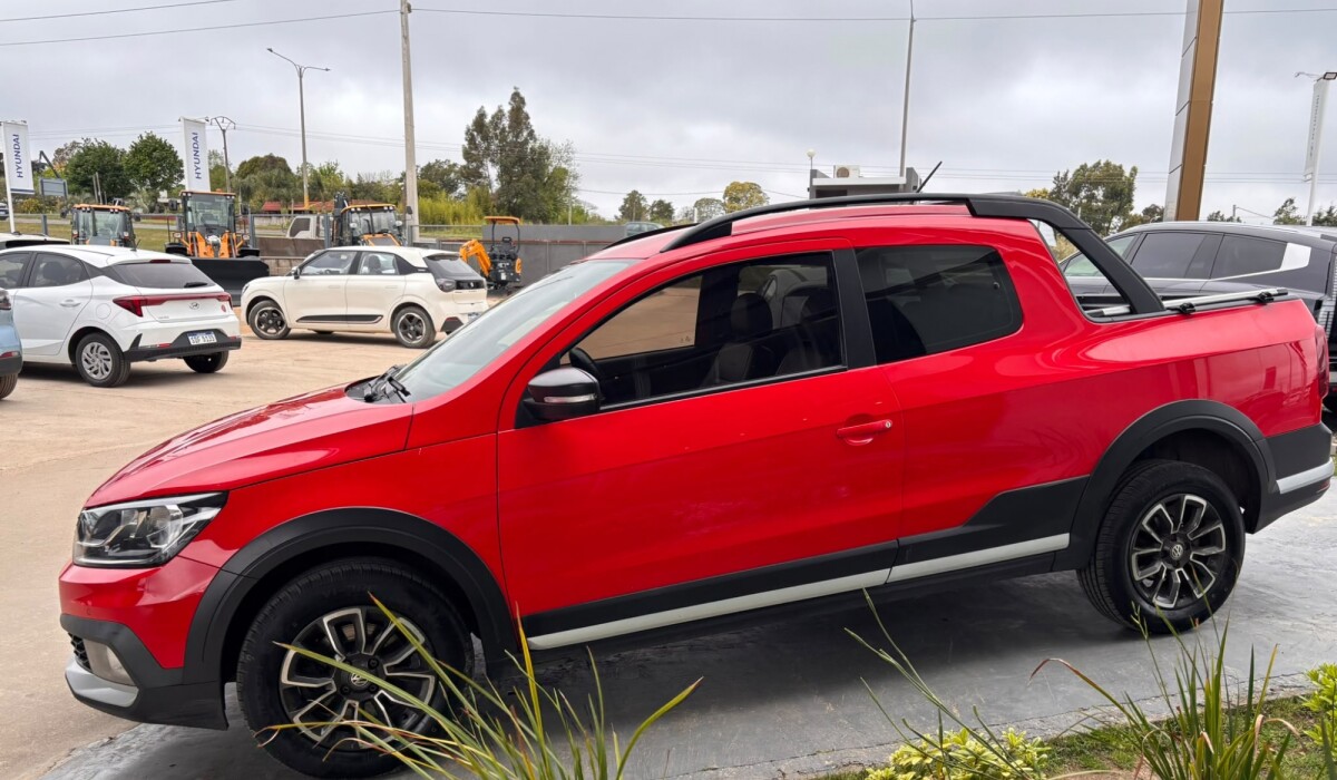 VW Saveiro Cross - 2020 VW Saveiro Cross - 2020