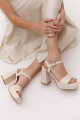 Sandalia Naomi Nude