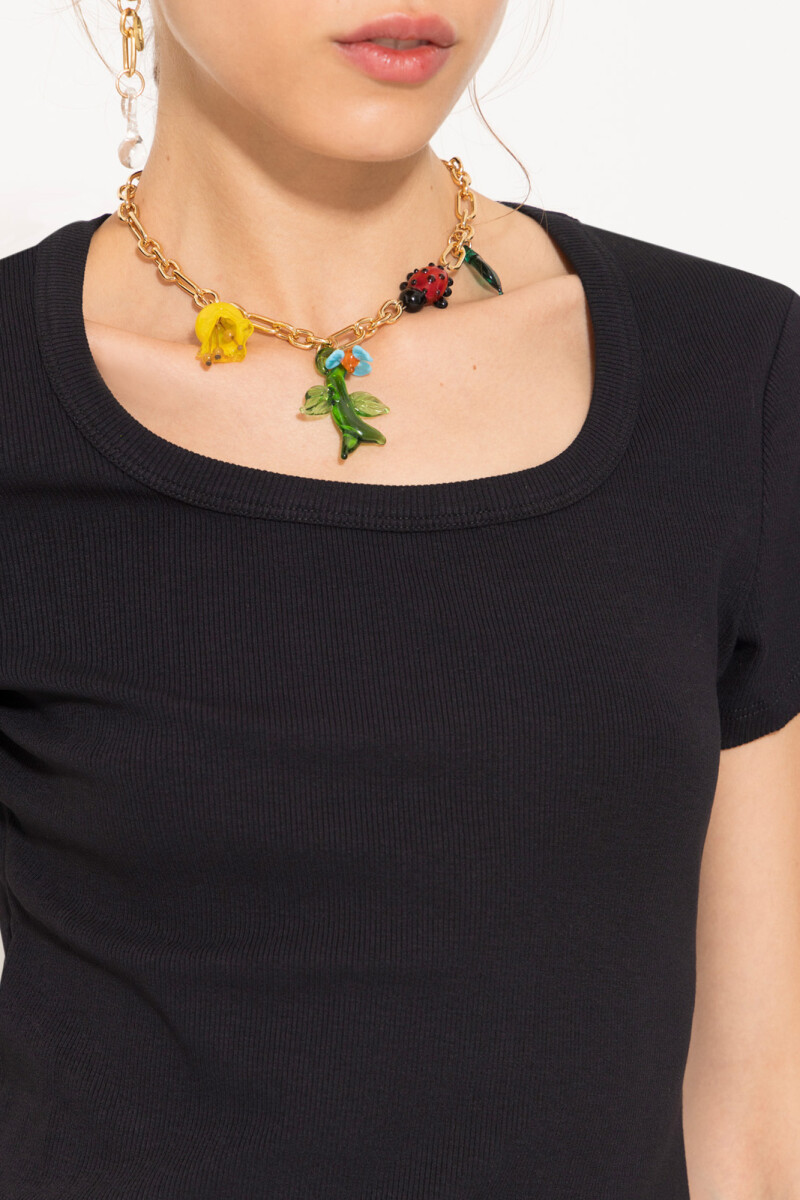 REMERA MIRANDA Negro