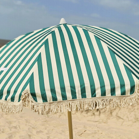 Sombrilla con flecos Club Petates Sc