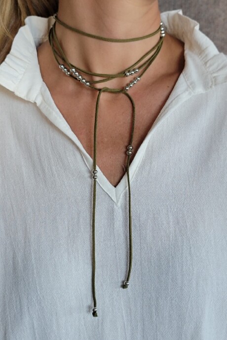 Collar Corbatín Verde - Plata