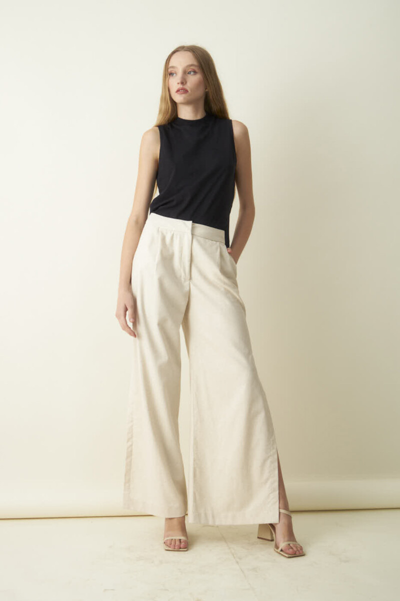 Corts Off White