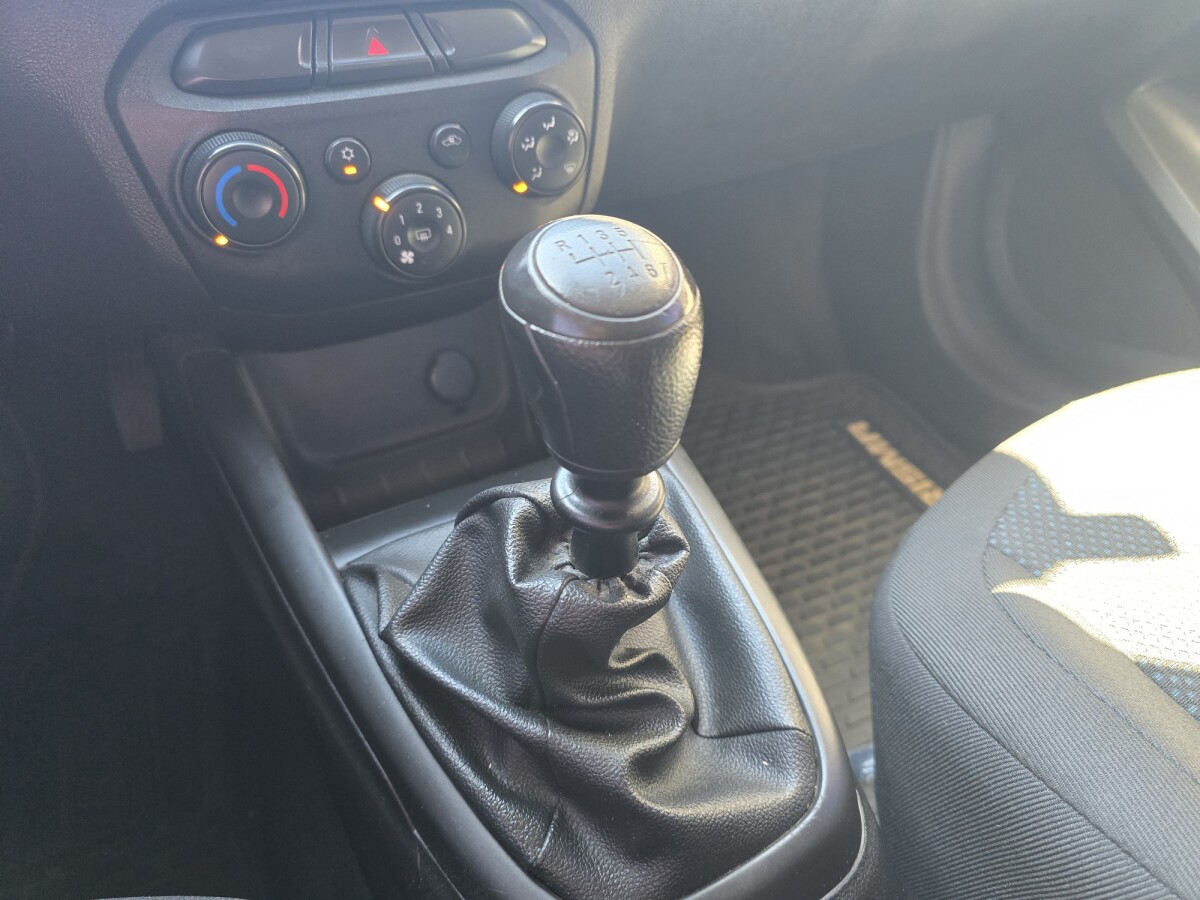 Chevrolet Prisma Joy 1.0 Extra Full| Permuta / Financia Chevrolet Prisma Joy 1.0 Extra Full| Permuta / Financia